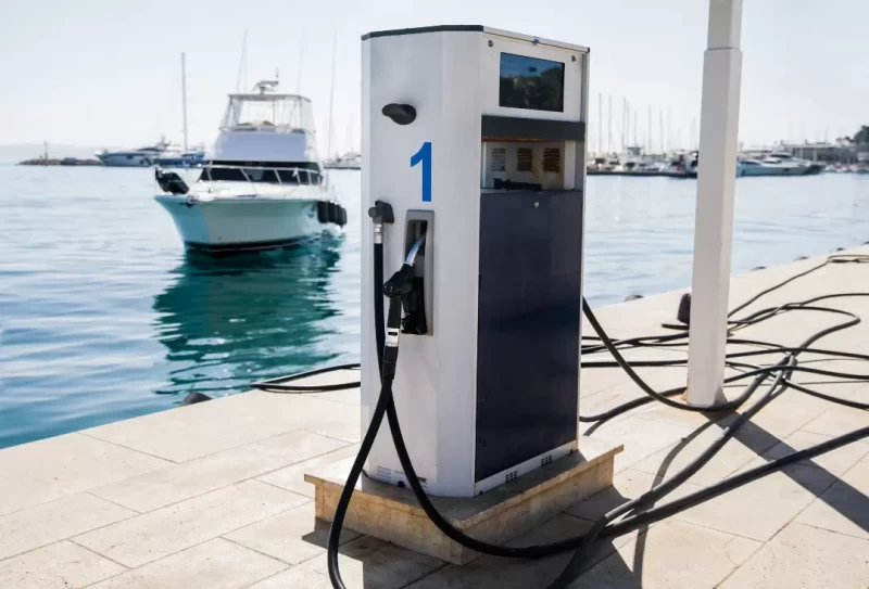 planning-fuel-stops-for-extended-cruising