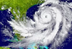 hurricane-forecasting-data-briefly-extended-after-shutdown-announcement
