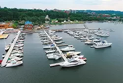 inside-look-burlington-harbor-marina-a-premier-lake-champlain-destination-in-the-heart-of-vermont